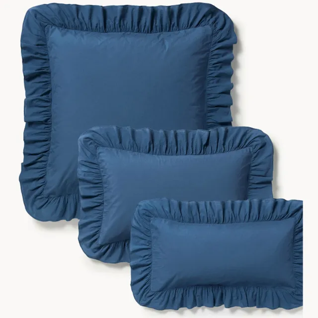 Westwing Collection Gewassen katoenen perkal kussensloop Louane met ruches Blauw