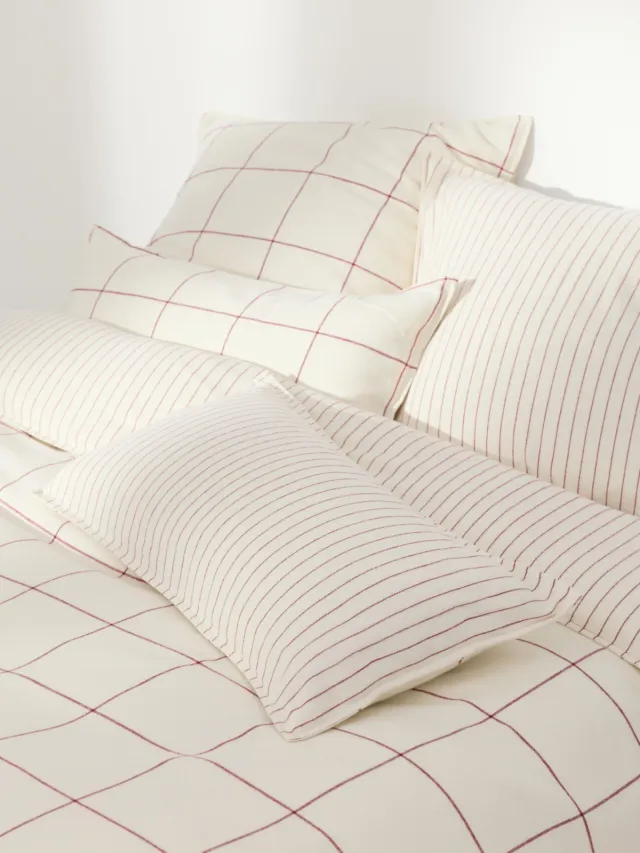 Westwing Collection Omkeerbare flanellen dekbedovertrek Noelle Rood, Wit