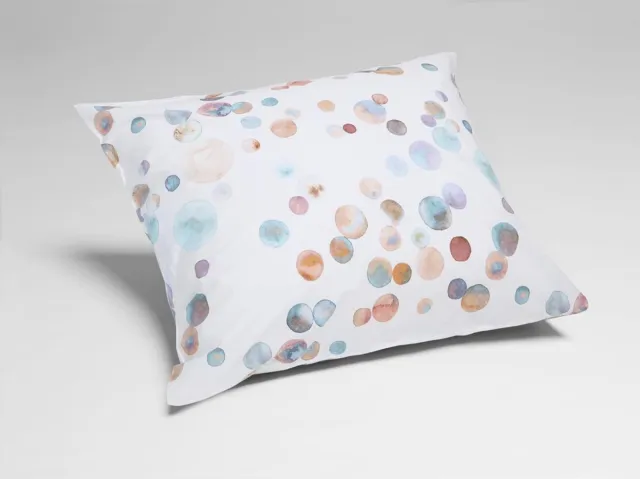 Yumeko kussensloop percal katoen watercolor dots 65x65 - Bio, eco & fairtrade - 1 stuk