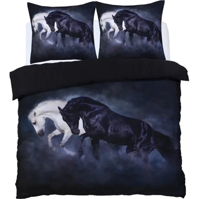 Home bedding Husch Dekbedovertrek Horses - 240x200/220 - Paarden Zwart | Wit