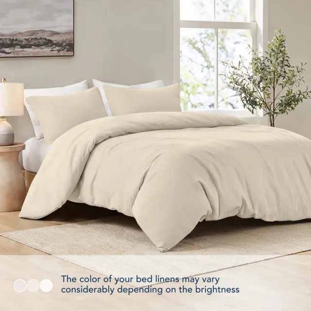 Famanu Dekbedovertrek 200x220 cm met 2 kussenslopen 80x80 cm - Beige - 200x220 volwassen bedset van 100 procent microvezel - vrij van chemicaliën. Een veelzijdige en handige keuze voor dagelijks gebruik in en om het huis.