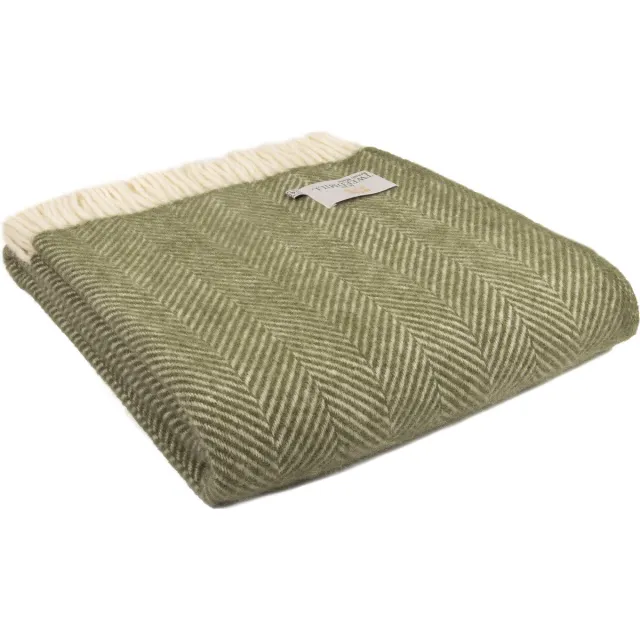 Tweedmill Plaid Visgraat Olijf Groen - 150x183 - Nieuw Wol - Tweedmill UK