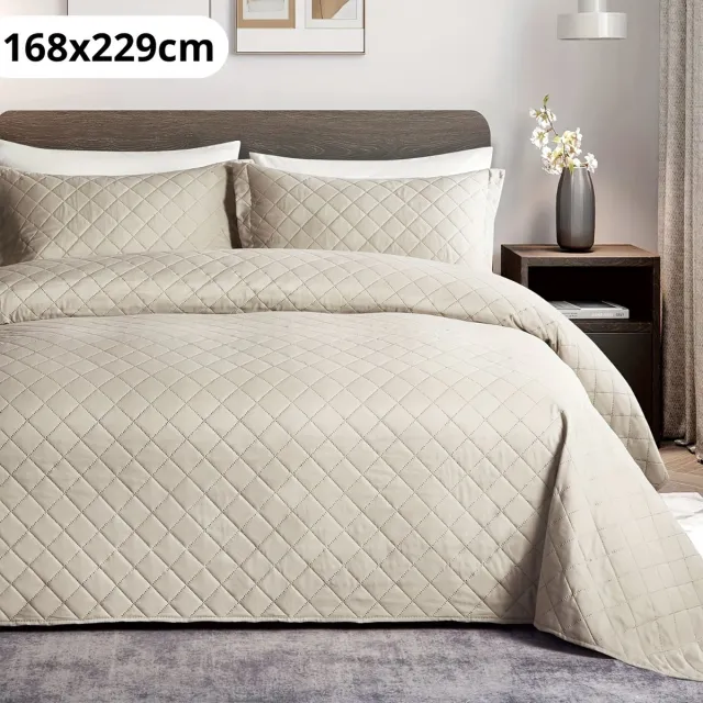 Bovista Zacht Dekbed - Beddengoed - Dekbedovertrek - Inclusief 2x Kussensloop - 168x229cm - Beige