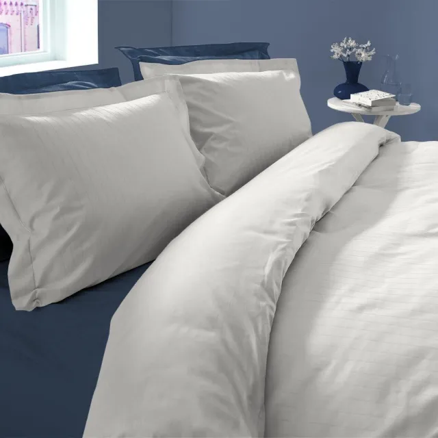 SENZA DONNA 100% Premium Katoen Satijn Streep Dekbedovertrek 140x200/220-1x60x70 cm ( 260 cm Lang ) ZAND