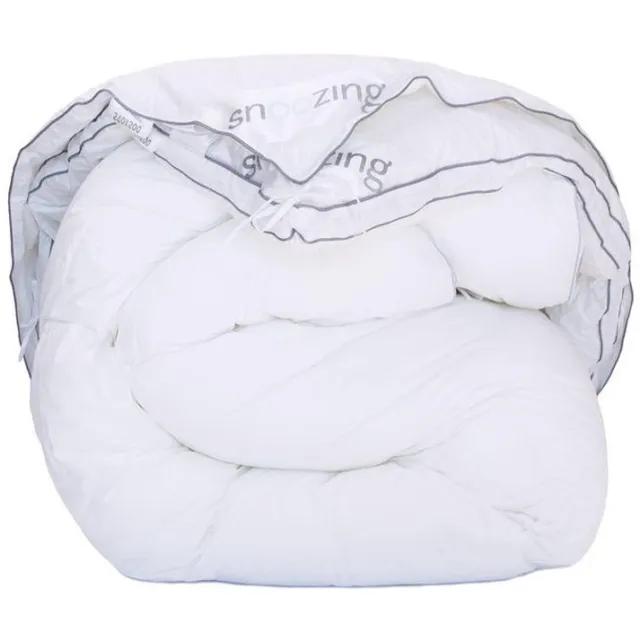 Snoozing Lienz - Synthetisch - 4-seizoenen dekbed - Tweepersoons - 200x200 cm - Wit