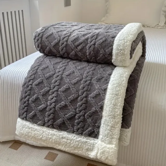 Dutchers Plaid - Blanket - Dekbed - Fleece Deken - Heerlijk warm voor op de bank of in bed - Cosy - Winter Herfst - 150x200CM - Donkergrijs