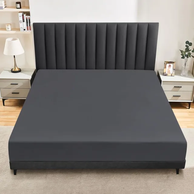 Unyqoos ® Waterdichte Matrasbeschermer met Ademend Microvezel voor Optimale Slaapcomfort Zwart
