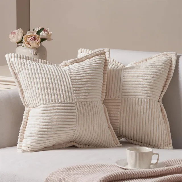 Ibenzoa Set van twee decoratieve kussenslopen in beige corduroy met ritssluiting