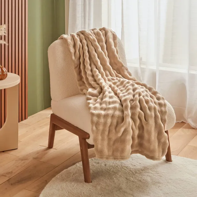 Atmosphera Créateur d'intérieur® Zephy-plaid 180 x 230 cm, beige imitatiebont Moccha