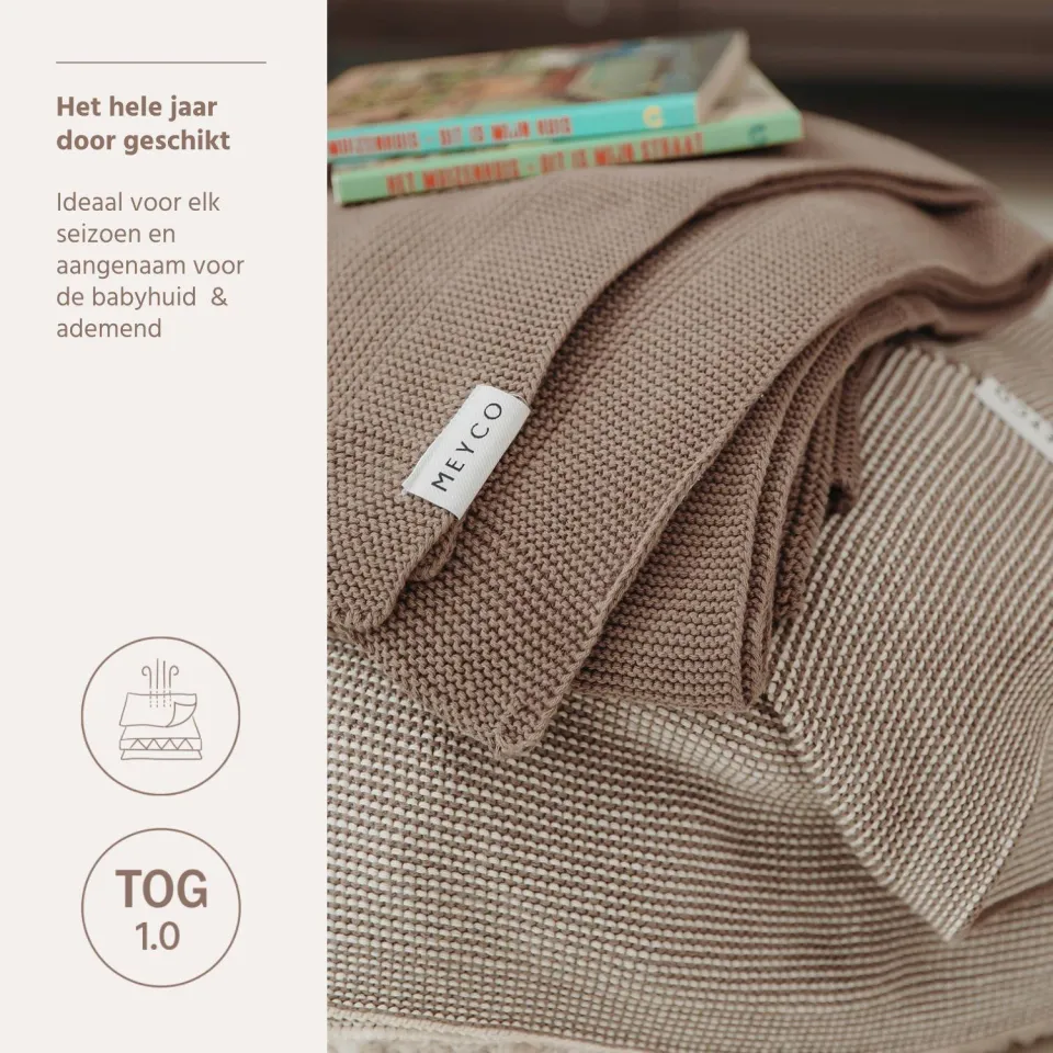 Meyco Stripe ledikantdeken taupe, foto 3