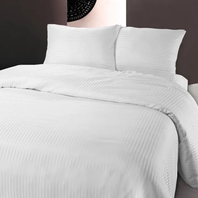 Catherine Lansfield Lits-jumeaux dekbedovertrek (dekbed hoes) wit / off-white gestreept met fijne smalle strepen / banen 240 x 220 cm (rustig uni / effen beddengoed, hotel!)