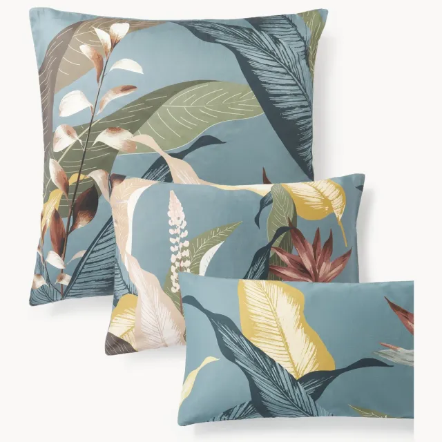 Westwing Collection Katoensatijnen kussenhoes Flora Blauw