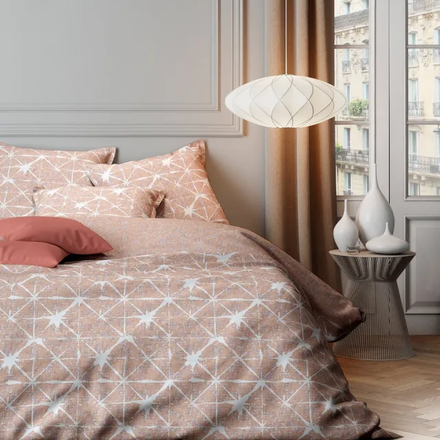 Mistral Home DEKBEDOVERTREK - katoensatijn - 140 x 200 cm + 65 x 65 cm - eenpersoons - geometrisch - roze