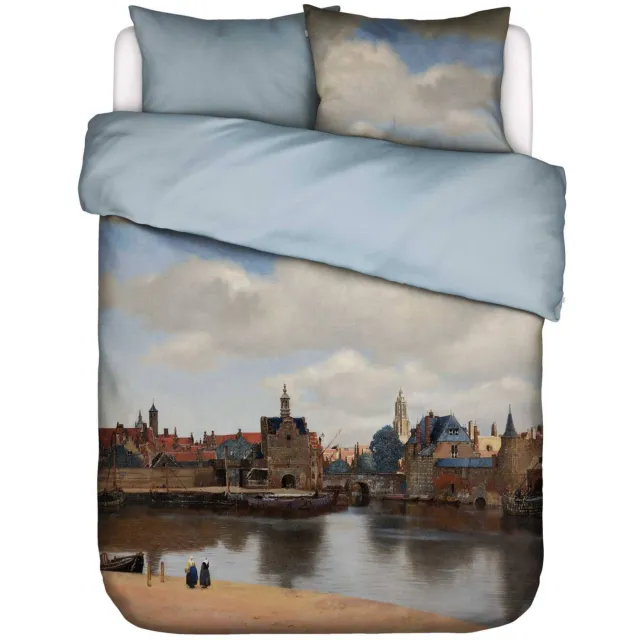 Essenza katoen satijnen dekbedovertrek view on delft Calming blue