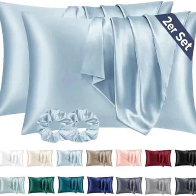 PromoHome Satijnen Kussensloop Set van 2 - 50x70 cm - Lichtblauw - Zijdezacht Microvezel - Envelopsluiting - Geschikt voor Gevoelige Huid - Inclusief 2 Satijnen Haarelastieken
