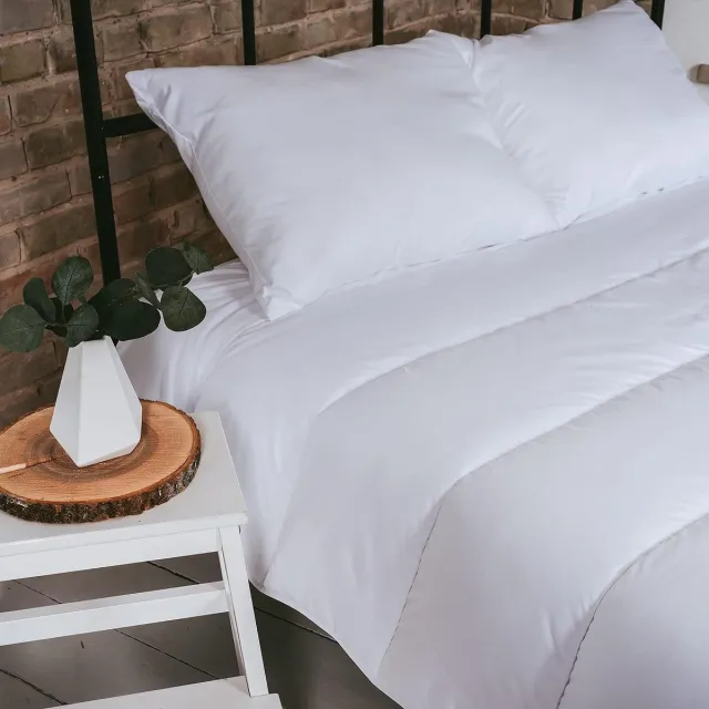 Fam Home Microvezel Dekbed 200x220 cm Wasbaar Wit Hypoallergeen Ademend Materiaal Minimaal Onderhoud