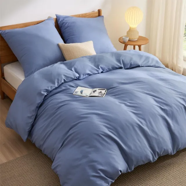 Famanu Famanu Beddengoed 200 x 200 cm, 3-delig, leiblauw, 1 dekbedovertrek 200 x 200 cm + 2 kussenslopen 80 x 80 cm, beddengoedsets blauw polyester microvezel met ritssluiting