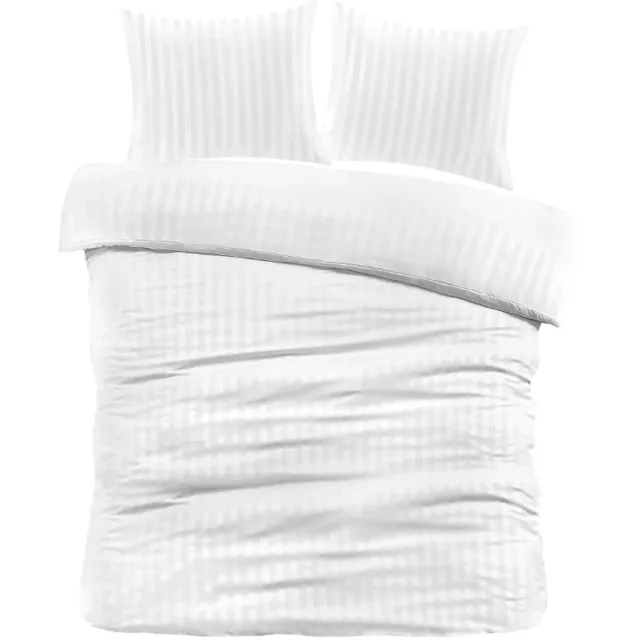 decoware Dekbedovertrek Hotelstreep 240x200 cm - Wit - Microvezel - Met Kussenslopen - Lits-jumeaux