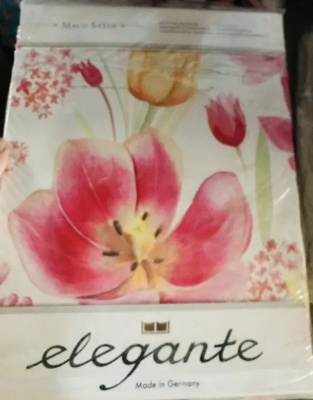 Elegant Hoogwaardig beddengoed designed by Barbara Schöneberger 'Fleuri' 200x200 mako-satin multi