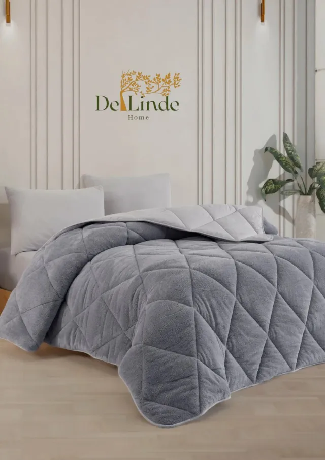 Dekbed zonder overtrek - Grijs - 220x240 cm - Lits-jumeaux - 2 in 1 Dekbed - Teddy - Zacht & Hypoallergeen - 4 Seizoenen - Dubbelzijdig - Wasbaar - Ultra Soft - De Linde Home