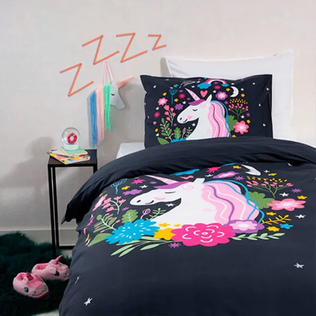 Dekbed-Discounter Fresh and Co Kids Dekbedovertrek - Polykatoen - Korte instopstrook - Wassen op 40 graden - Inclusief 1 kussensloop - Happy Unicorn
