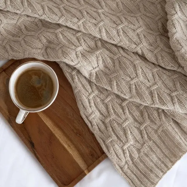 Moyha Luxe - Plaid - Met Patroon - Beige - 80% Wol - 20% Nylon - 130 x 170cm