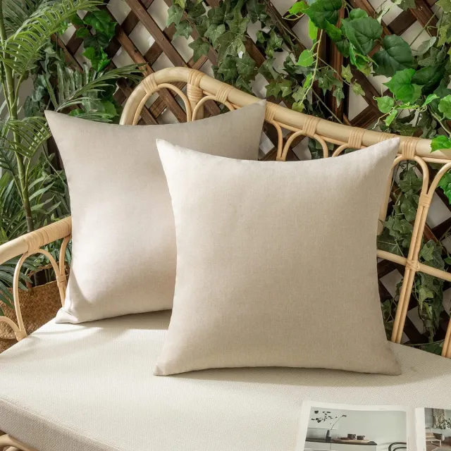 Unyqoos Stijlvolle Waterbestendige Kussenhoezen voor Binnen- en Buitenruimtes, Set van 2, 45 x 45 cm, Beige