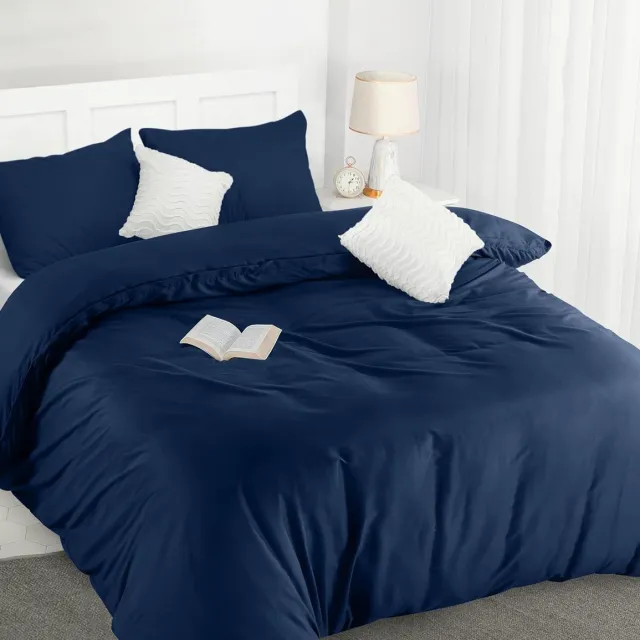 Famanu Dekbedovertrek Set - Zachte Microvezel Dekbedovertrek 200x200cm met Kussenslopen 50x75cm - Beddengoed Dekbedovertrek Set - Marineblauw