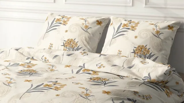 Satin D Or Dekbedovertrek - Eenpersoons - Satin d'Or Rodarte Romanette - 140x200/220 cm - Offwhite