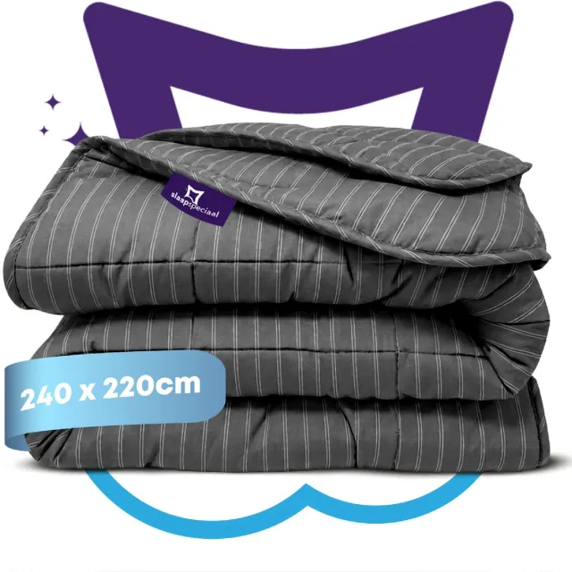 Slaapspeciaal Eazydekbed Series Antraciet Gestreept - Zomerdekbed zonder Overtrek - Wasbaar Dekbed - Hoesloos Dekbed - 2 in 1 Dekbed - Dekbed met Vaste Overtrek - Gestreept Dekbed - 240x220 cm