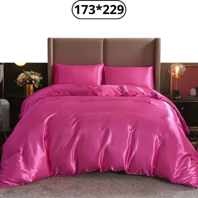 Livano Satijnen Dekbedovertrek - Fleece Dekbedovertrek - Pluche - Dekbed - Deken - Inclusief Kussens - Donker Roze 179x229cm