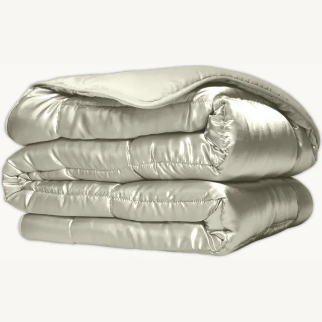 Y-not® Y-NOT- Beautybed Satijn Pearl White 200x200 - Dekbed Zonder Overtrek - Satijnen Dekbed - Wasbaar Hoesloos Dekbed - 30 dagen proefslapen - Bedrukt dekbed - Dekbed met vaste overtrek - All year winterdekbed & zomerdekbed Offwhite