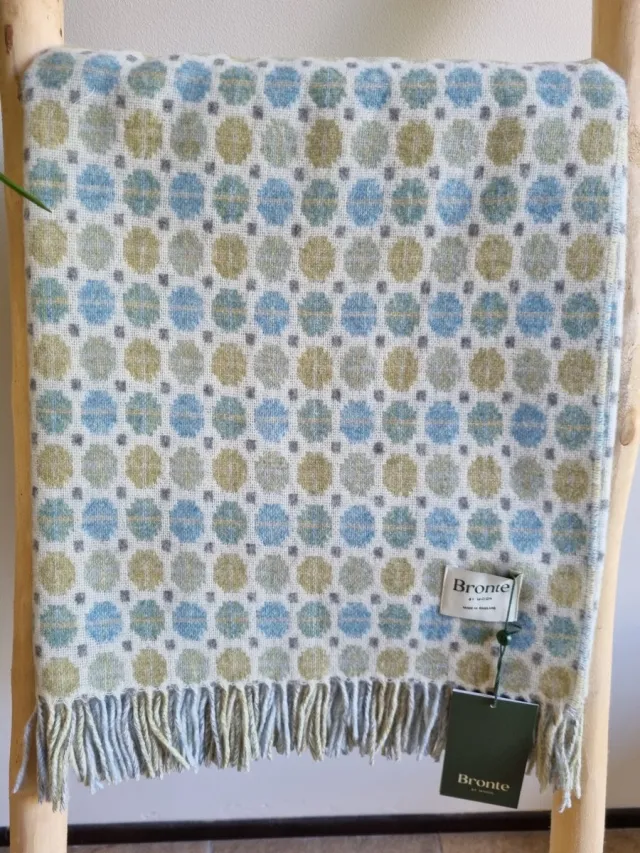 Bronte by Moon Wollen Plaid - MILAN Blue (Merino) 140x185cm - Bronte x Plaids.shop Blauw