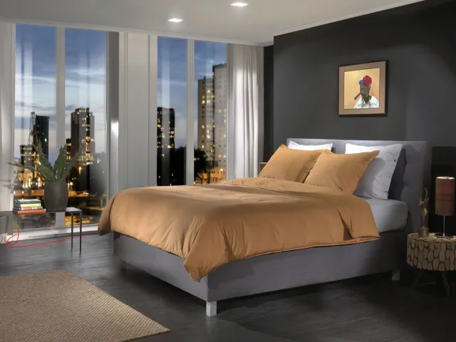 YELLOW HAVE A SUITE NIGHT Yellow Perkal Dekbedovertrek - Extra Breed - Cognac Brown Percale Cognac Brown