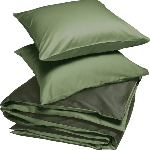 Yumeko dekbedovertrek katoensatijn dubbelzijdig olive 240x220 + 2/60x70 - Bio, eco & fairtrade Mid Olive/Dark Olive