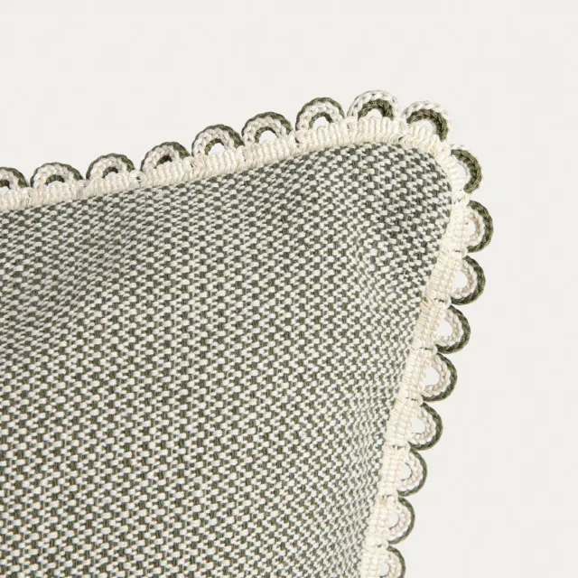 Homla Kussensloop | ALEA | getextureerd met decoratieve groene piping | 45x45 cm | 785368