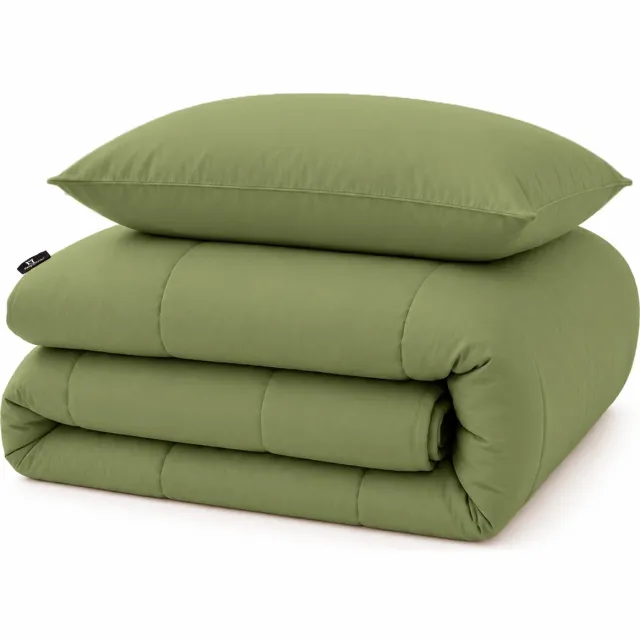 Slaapspeciaal Eazydekbed Hotel Mosgroen - Dekbed zonder Overtrek - Wasbaar Dekbed - Hoesloos Dekbed - All Year Dekbed - 2 in 1 Dekbed - Dekbed met Vaste Overtrek - Incl. Kussensloop - 140x220 cm Groen + Kussenslopen