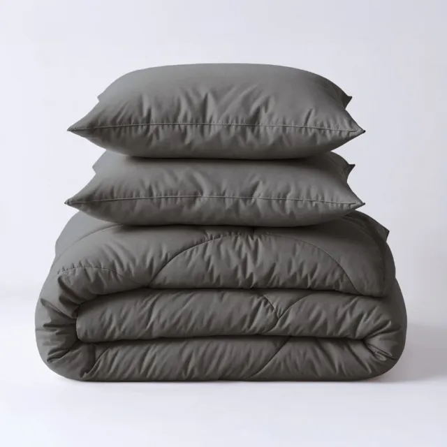 Dekbed-Discounter Sleeptime Dekbed Zonder Overtrek 200 x 200 cm - Inclusief 2 kussenslopen - Wasbaar op 40 graden - Warmteklasse 2 - Antraciet