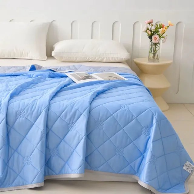 rimmo Ultrazachte Zomer Koeldeken 200x230cm – Lichtgewicht Ademend Koeldeken & Koel Dekbed - Zomerdeken voor Warme Slapers en Zwoele Nachten - Blauw