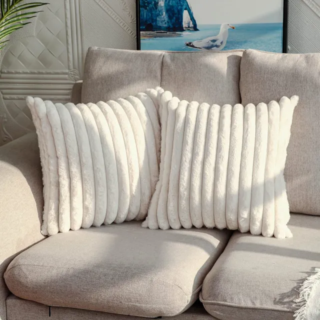 Imperatoris Kussenhoes/Kussensloop Pluche voor Woonkamer Kussen 55 x 55 cm - Fluffy Sierkussen- Cushion Cover set van 2 Creame wit