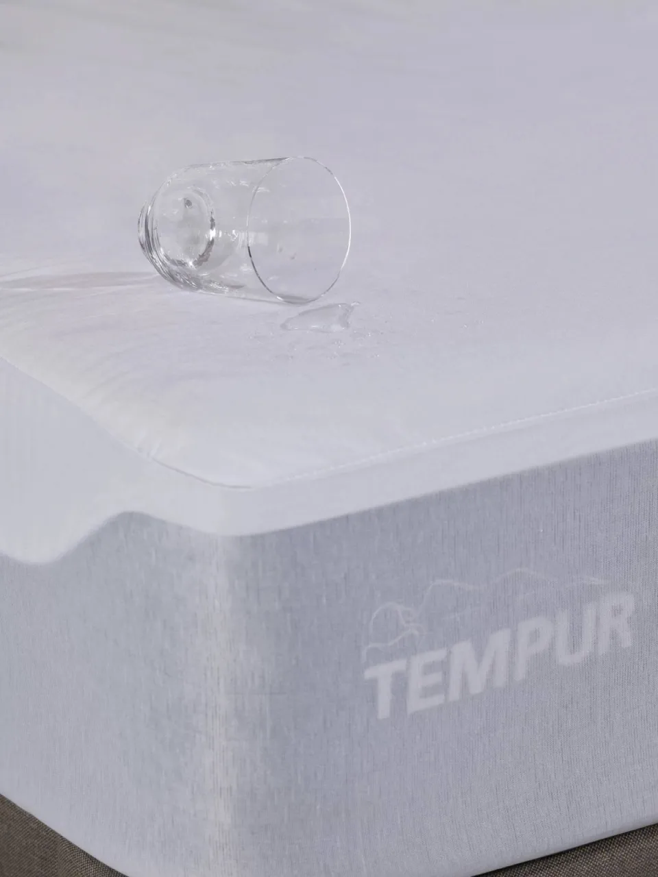TEMPUR Thermoregulerende matrasbeschermer wit