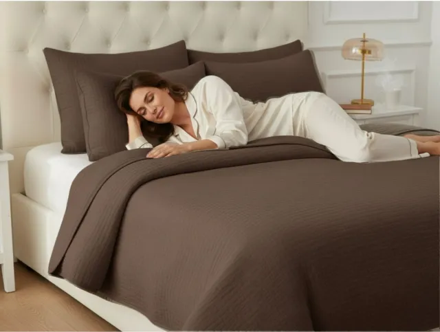 Bedsupplies Lazy Dekbed - Dekbed Zonder Overtrek - Mousseline - Katoen - 140x200 - Inclusief Kussensloop - Donker Taupe Donkertaupe