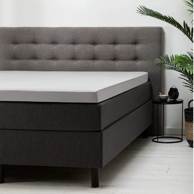 Dekbed-Discounter Fresh and Co Topper Hoeslaken 90 x 210/220 cm - Katoen - Geschikt voor toppers tot 15 cm hoog - Wasbaar op 30 graden - Kreukvrij en vormvast - Lichtgrijs