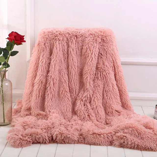 KZQ Zachte perzikbeige deken voor meisjes - Perfect voor banken, banken en tapijten - Warme, gezellige en ultrazachte spreien of autohoezen - Gemaakt van pluche, imitatiebont en microvezel polyester - 51 x 63 inch