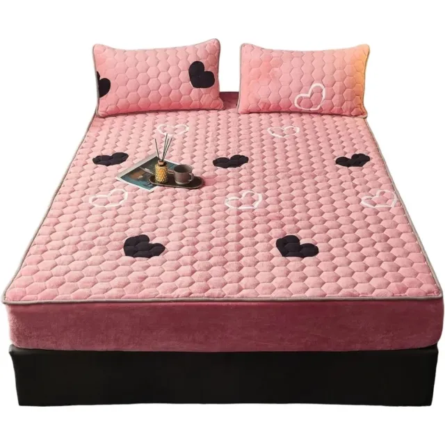 Home & Marker Comfortabele dekbed & kussensloop - Antistatisch en Machinewasbaar - Roze - 140x200 cm - VELVETLUX