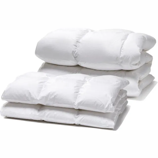 White Cloudz Donzen dekbed Kaprun - 90% ganzendons - 140 x 220 - 4-seizoenen wit