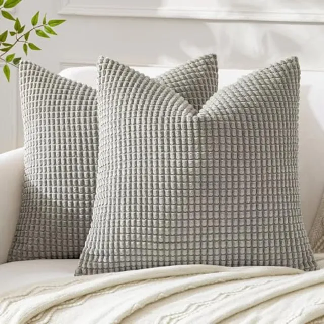 Miulee Set van 2 kussenhoezen Corduroy Decoratieve kussensloop Bankkussen Decoratieve bankkussenhoes Zacht voor woonkamer Slaapkamer 45 x 45 cm, 18 x 18 inch Lichtgrijs