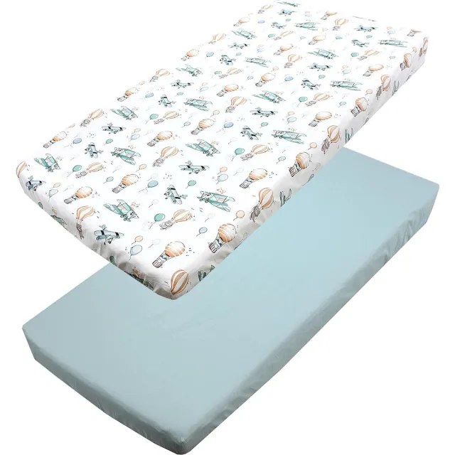 JGS ® Babyhoeslaken voor babybedje, 2 stuks, vossen in vliegtuig/groen, afmeting: 90 x 200 cm Vossen in het vliegtuig/groen