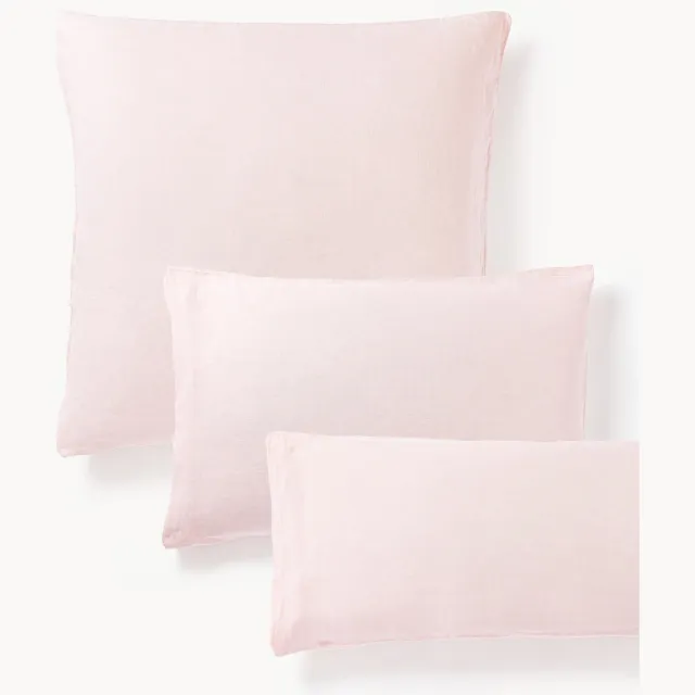 Westwing Collection Gewassen linnen kussenhoes Airy Roze