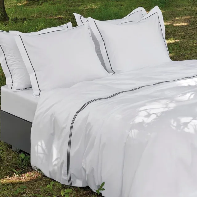Dommelin Dekbedovertrek Cortina Percal 200TC Wit-Antraciet 200x200/220
